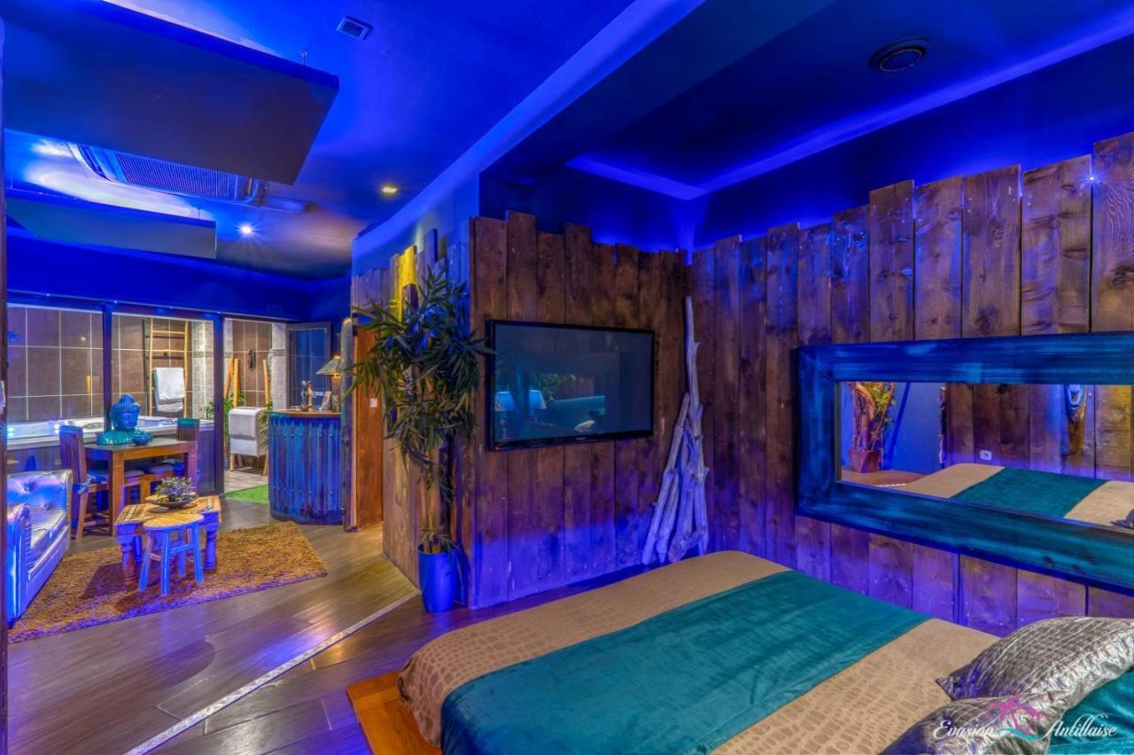 Evasion Antillaise Hotel Marseille Luaran gambar