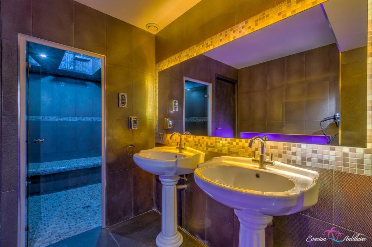 Evasion Antillaise Hotel Marseille Luaran gambar